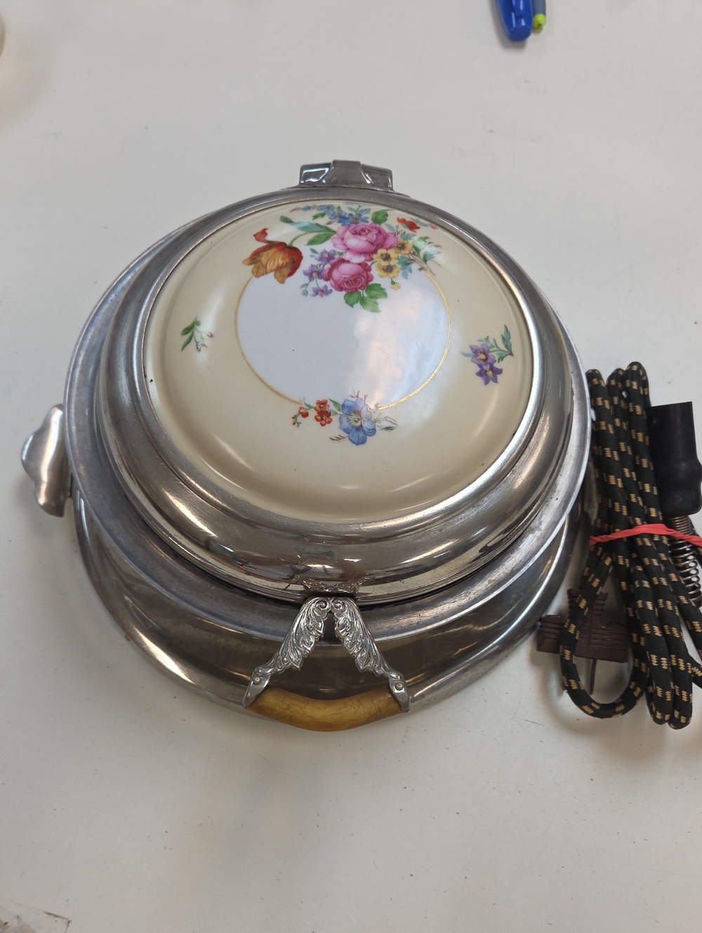 Cream Floral Porcelain Electric WAFFLE MAKER with Silver-Tone Base